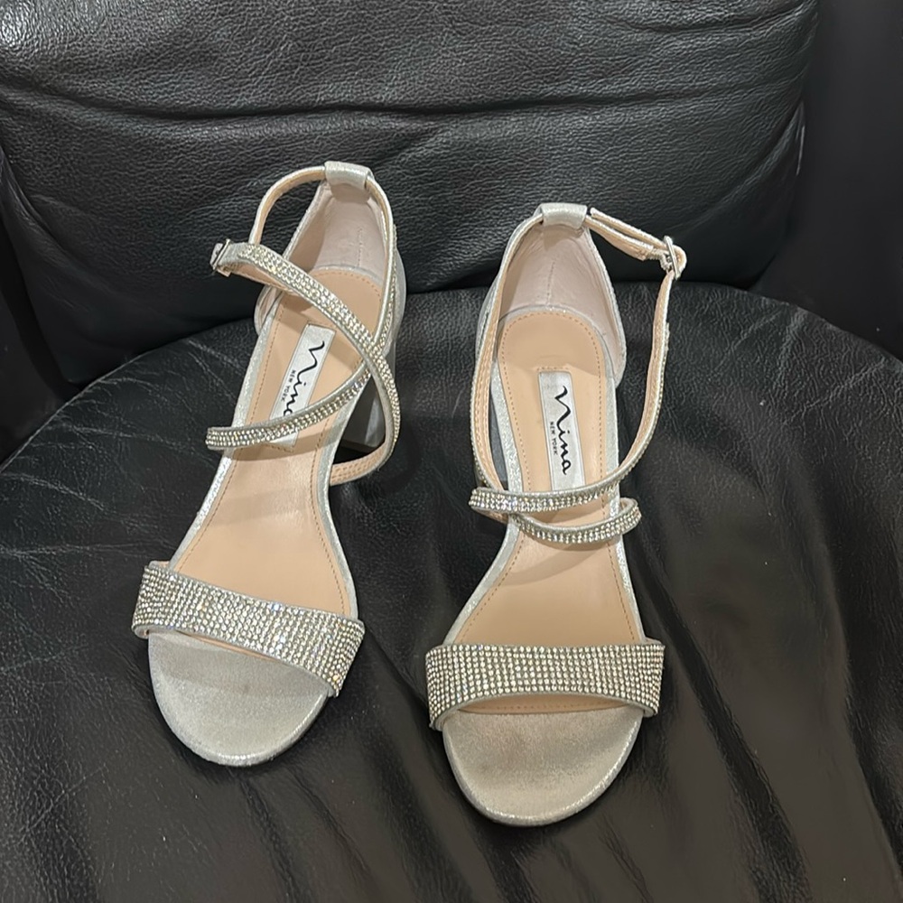 Nina Nikole-Fy Size 5